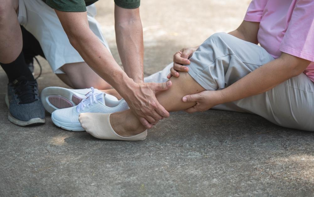 injured leg in an elderly woman